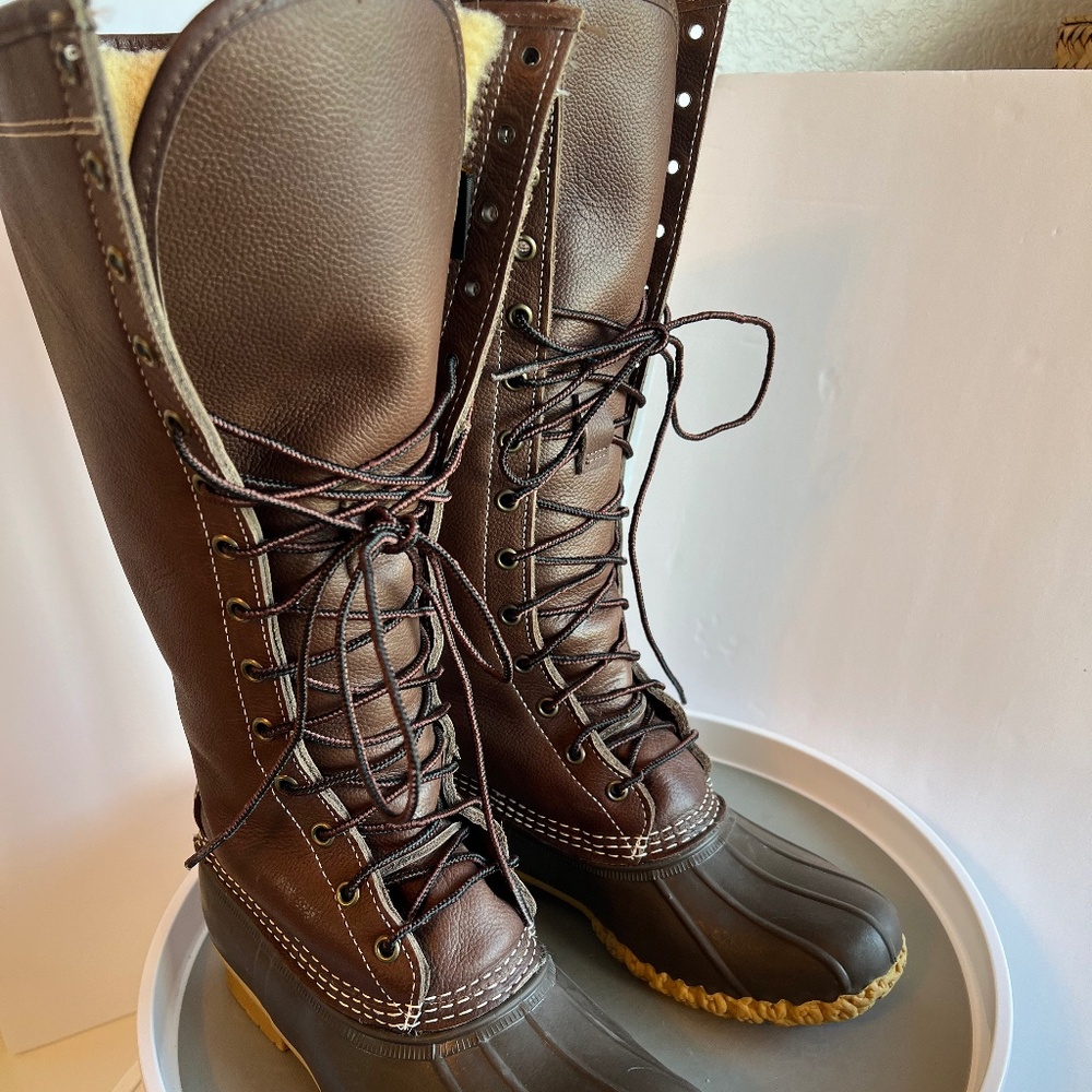 LL Bean Boots Tall Dark Brown Leather Gum Booths with Lamb Fur Lining 16"